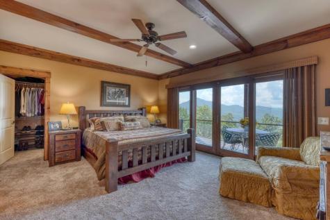 2187 Carlin Road Hiawassee GA 30546