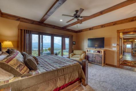 2187 Carlin Road Hiawassee GA 30546