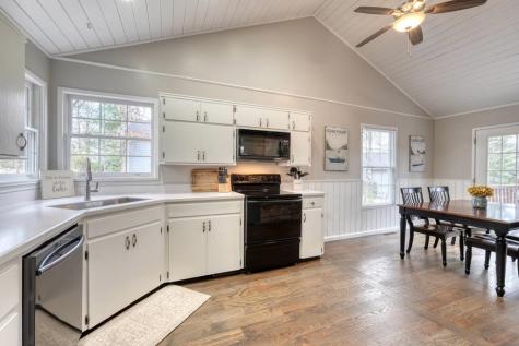 176 Madison Avenue Blairsville GA 30512