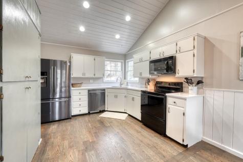 176 Madison Avenue Blairsville GA 30512