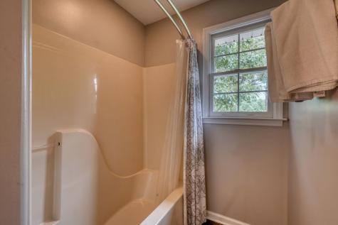 176 Madison Avenue Blairsville GA 30512