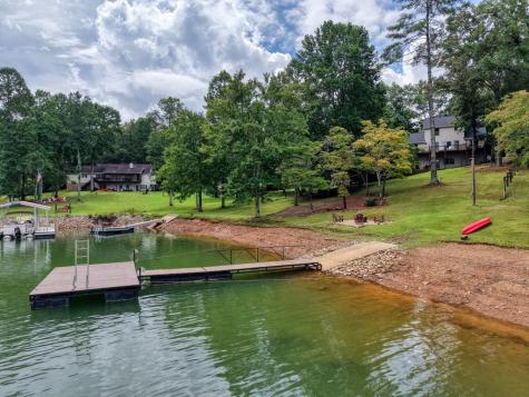 176 Madison Avenue Blairsville GA 30512