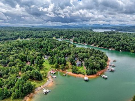 176 Madison Avenue Blairsville GA 30512