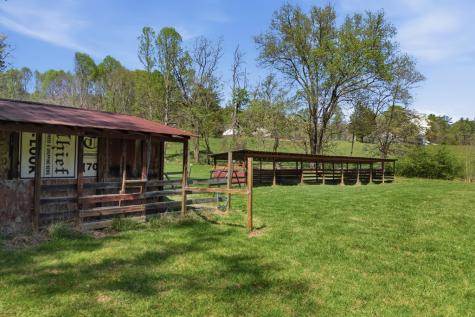 853 Caler Road Brasstown NC 28902