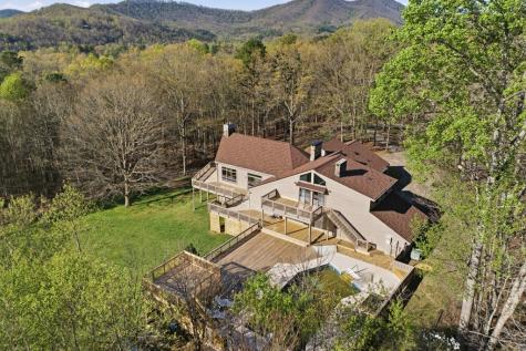 853 Caler Road Brasstown NC 28902