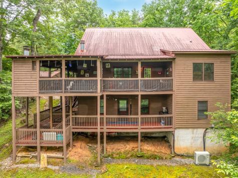 196 Wildwind Lane Blairsville GA 30512