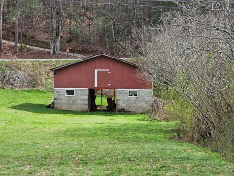 1393 Bluff Road Marble NC 28905