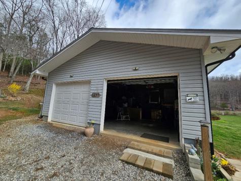 1393 Bluff Road Marble NC 28905