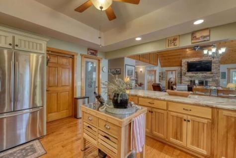 34 Darnell Lane Brasstown NC 28902