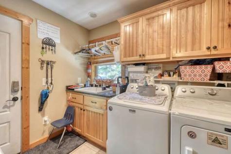 34 Darnell Lane Brasstown NC 28902