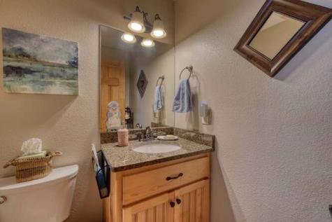 34 Darnell Lane Brasstown NC 28902