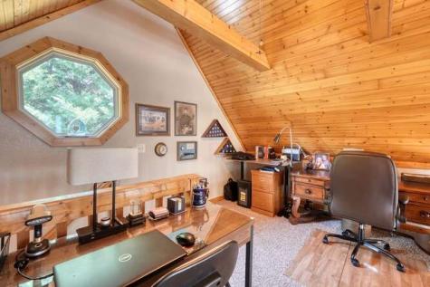 34 Darnell Lane Brasstown NC 28902