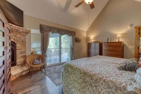 34 Darnell Lane Brasstown NC 28902