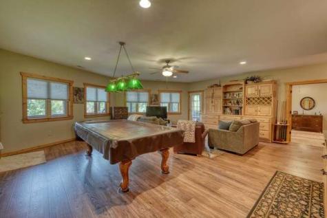 34 Darnell Lane Brasstown NC 28902