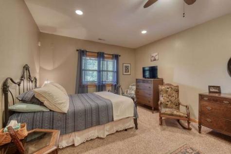 34 Darnell Lane Brasstown NC 28902