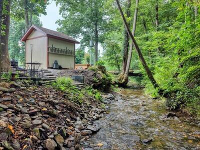 216 Bear Bend Blairsville GA 28906