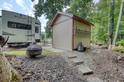 216 Bear Bend Blairsville GA 28906