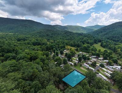 216 Bear Bend Blairsville GA 28906