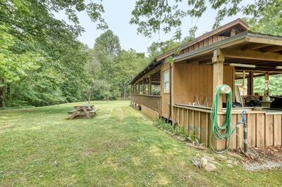216 Bear Bend Blairsville GA 28906