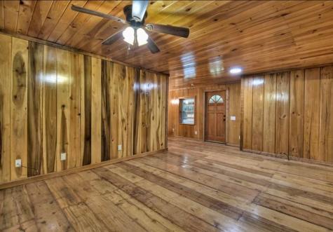1843 Old Mobile Road Mccaysville GA 30555