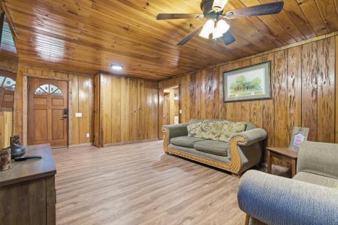 1843 Old Mobile Road Mccaysville GA 30555