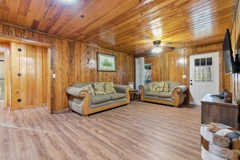 1843 Old Mobile Road Mccaysville GA 30555