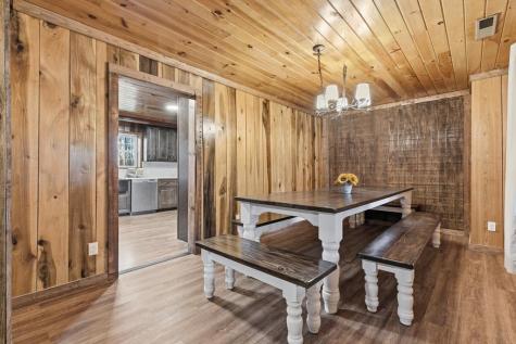 1843 Old Mobile Road Mccaysville GA 30555
