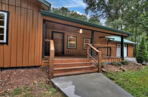 1843 Old Mobile Road Mccaysville GA 30555