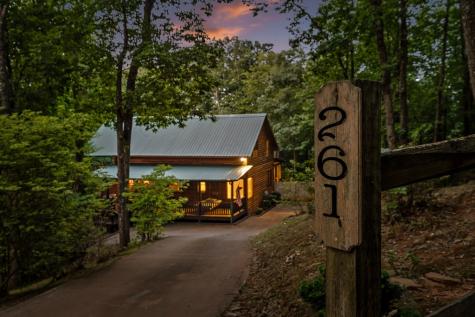 261 Pine Mountain Drive Ellijay GA 30540