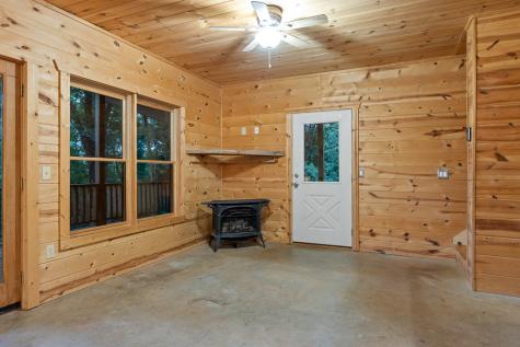 261 Pine Mountain Drive Ellijay GA 30540