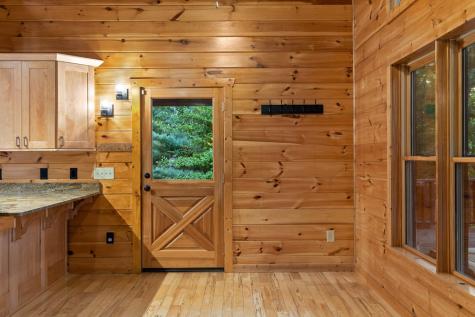 261 Pine Mountain Drive Ellijay GA 30540