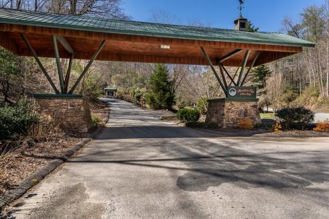 170 Lakota Trail Blue Ridge GA 30513