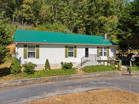 559 Misty River Circle Murphy NC 28906