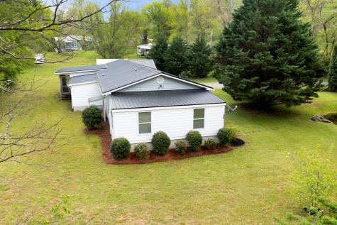 6487 Crooked Creek Road Young Harris GA 30582