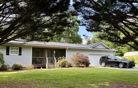 6487 Crooked Creek Road Young Harris GA 30582