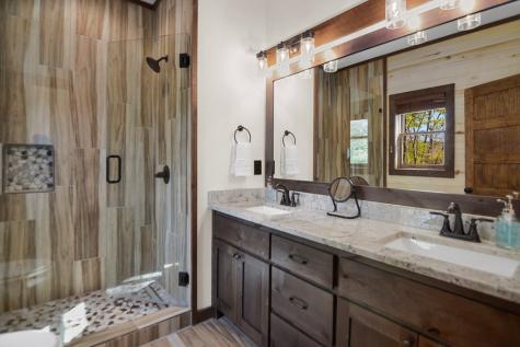 65 Dawn Lane Ellijay GA 30540