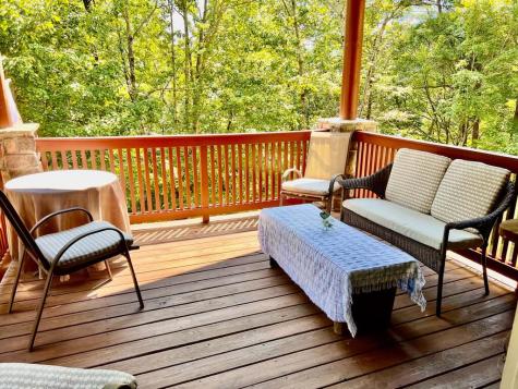 381 Laurel Ridge Lane East Ellijay GA 30536