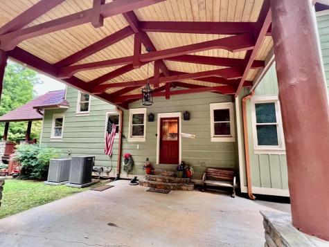 381 Laurel Ridge Lane East Ellijay GA 30536