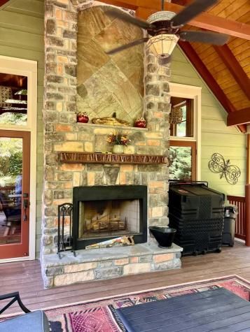 381 Laurel Ridge Lane East Ellijay GA 30536
