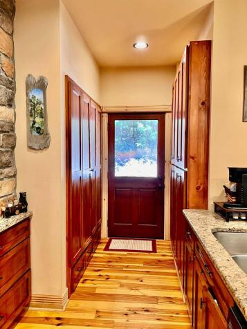 381 Laurel Ridge Lane East Ellijay GA 30536