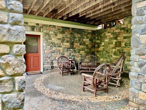 381 Laurel Ridge Lane East Ellijay GA 30536