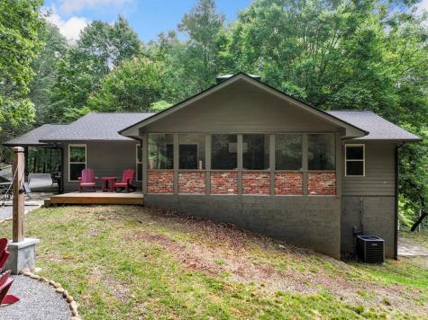 36 Dapple Lane Ellijay GA 30540