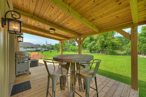 265 E Tennessee Avenue Mccaysville GA 30555