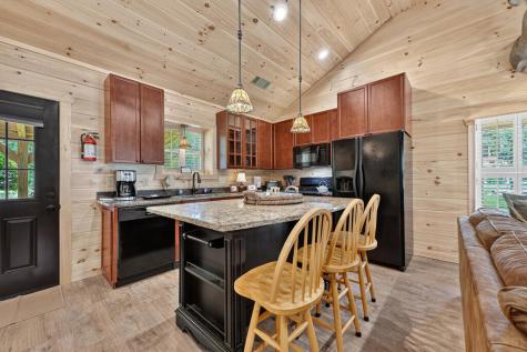 265 E Tennessee Avenue Mccaysville GA 30555