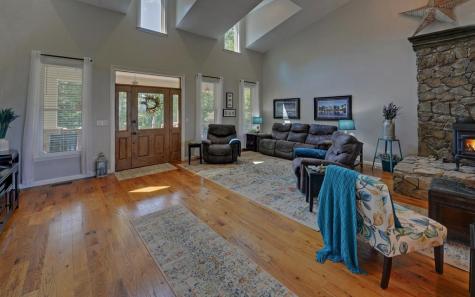 280 Cherokee Court Ellijay GA 30540