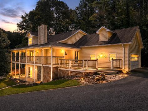 27 Twin Brook Drive Blairsville GA 30512