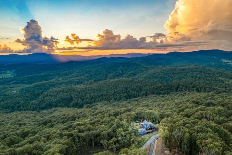 91 Kittatinny Drive Mineral Bluff GA 30559