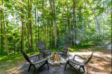 27 Tillman Terrace Ellijay GA 30536