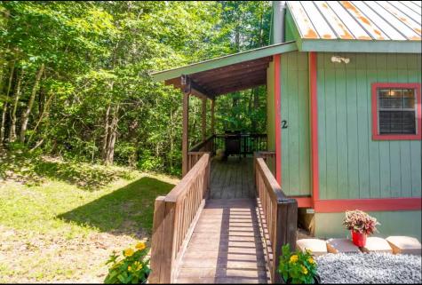 27 Tillman Terrace Ellijay GA 30536