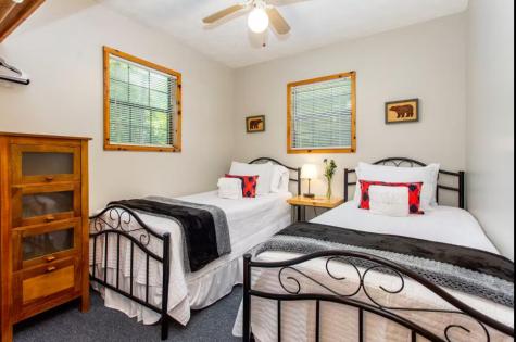 27 Tillman Terrace Ellijay GA 30536